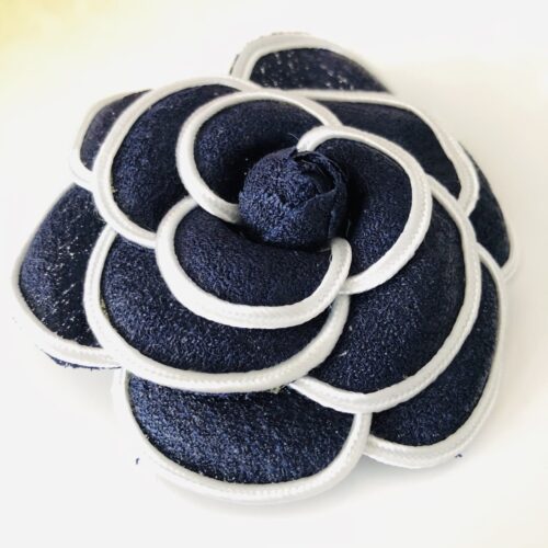 Beautiful Black & White 12-Petal Camellia Brooch Pin French Stitched Hair Clip - Image 3