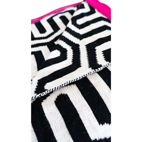 Peak & Valley Extra Long Woven Geometric Throw - Image 4