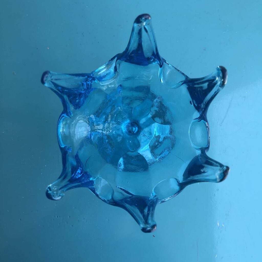 Italian Murano Handmade Slung Art Glass Vase