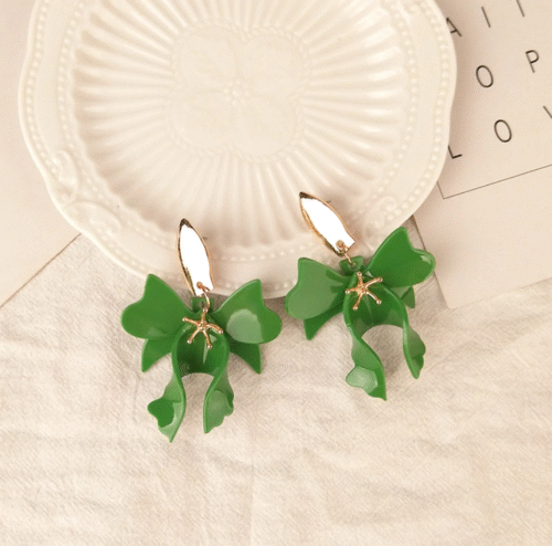 Milan Meets Miami Modern Bowtie Acrylic Earrings - Image 10