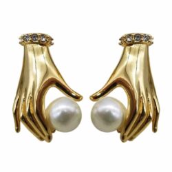 Hands Full | Hand of Pearl Earrings