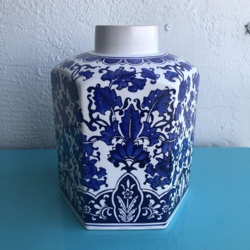1980s Blue & White 6-Sided Ginger Jar - Image 4