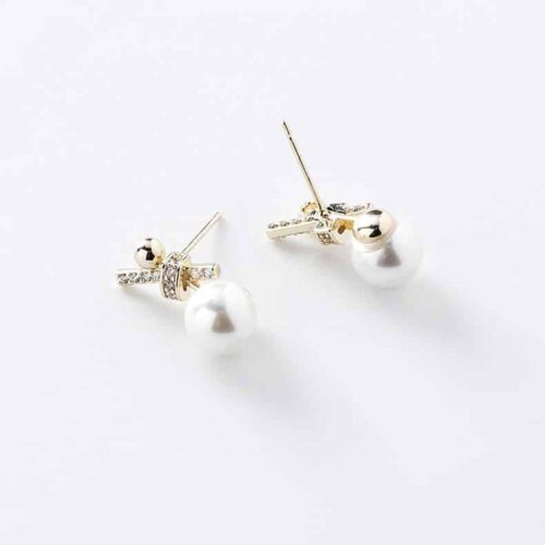 Tied Up | Rhinestone Knot Pearl Earrings - Image 2