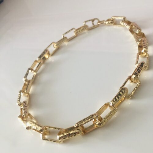 Geometric Rectangular Link Choker Chunky Chain Necklace - Image 4