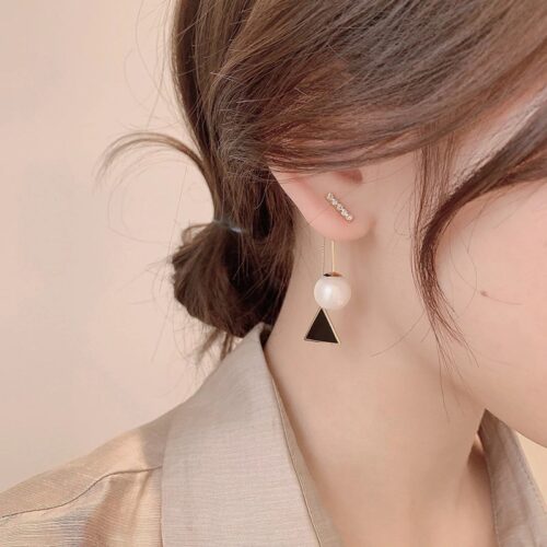 #1 Unique Pendulum Swings | Modern Pearl Designer Earrings | Gold, Black Pearl Earrings - Image 6