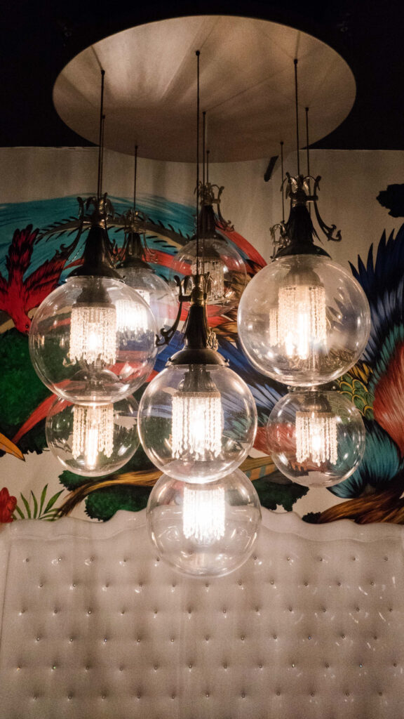 Vanderpump a paris, Art Nouveau, Art Deco, Welks Pendant, Nick Alain, Vanderpump Alain, Caesar's Palace Light Fixtures, Vande