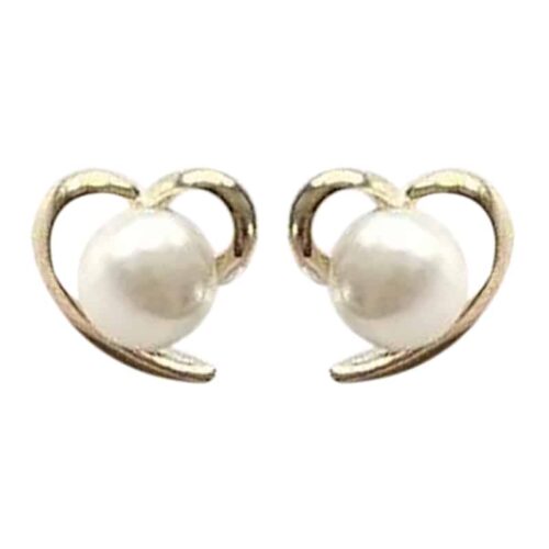 Pearl of Heart Stud Earrings
