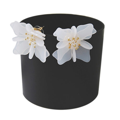 Now I Can See Clearly | Three-dimensional Large White Acrylic Exaggerated Large Flower Earrings - Image 2