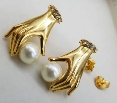 Hands Full | Hand of Pearl Earrings - Image 2