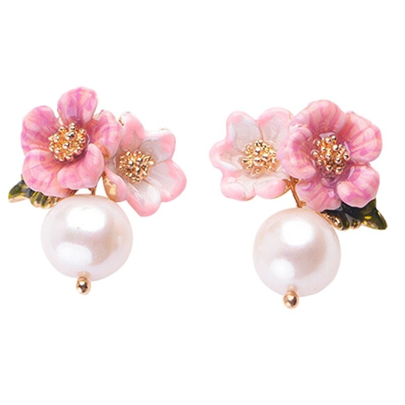 HAND-PAINTED VINTAGE FLOWER PEARL STUD EARRINGS