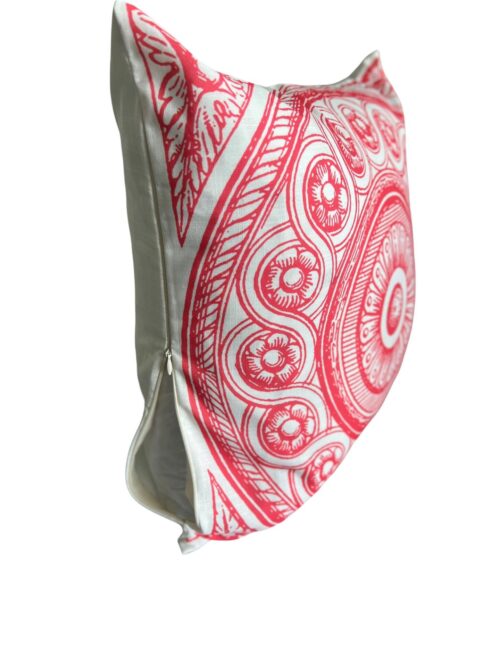 Contemporary Vizcaya Circle Filigree Medallion Pillow Cover - Image 6