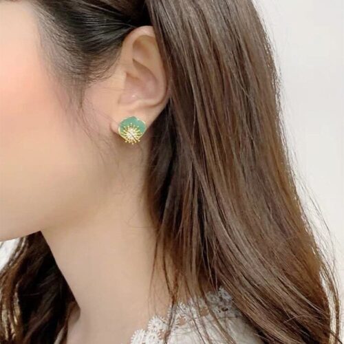 Lotus Leaf Abstract Pearl Flower Stud Earrings - Image 7