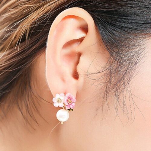 Hand-painted Vintage Flower Pearl Stud Earrings - Image 6