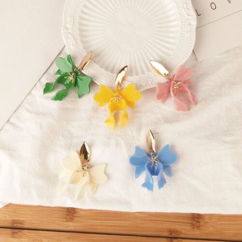 Milan Meets Miami Modern Bowtie Acrylic Earrings - Image 8