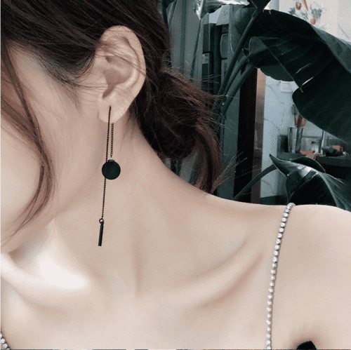 Ball and Chain Earrings | Black Modern Earrings | Black Delicate Earrings - Image 3