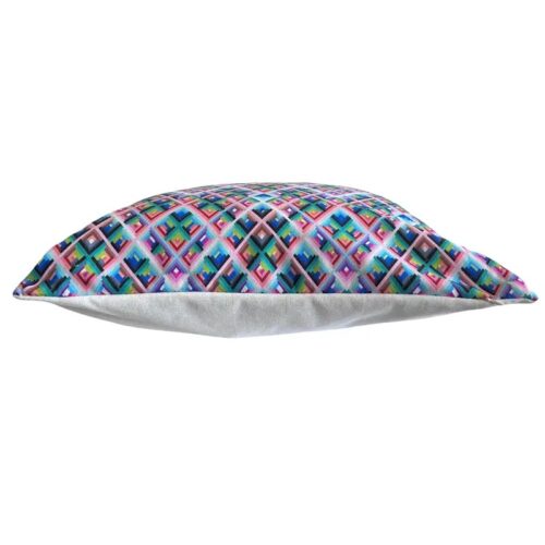 COLORFUL DIAMOND OPTICAL FLAMESTITCH PILLOW COVER