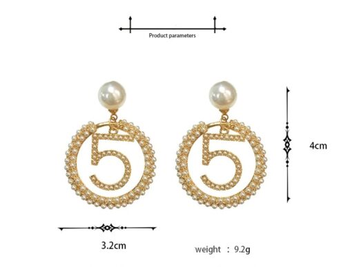 Elegantly Simple Pearl Number 5 Circle Earrings Gold - Image 4