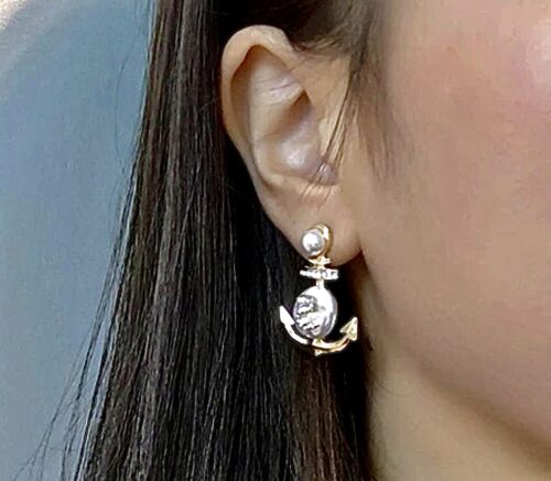 Anchor "5" Earrings Pearl and Gold Fashion Earrings | Nautical Earrings | Gold Anchor Earrings - Image 3