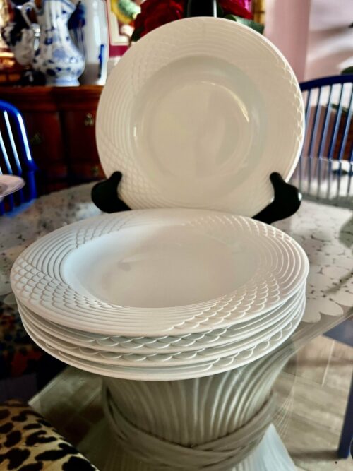 1970s Hutschenreuther Scala Rimmed White Wolf Karnagel Bowls, Made in Germany- Set of 5 - Image 4