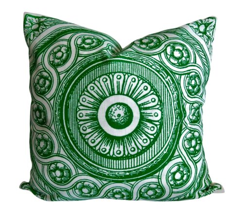 Contemporary Kelly Green Viscaya Circle Medallion Filigree Pillow Cover - Image 9